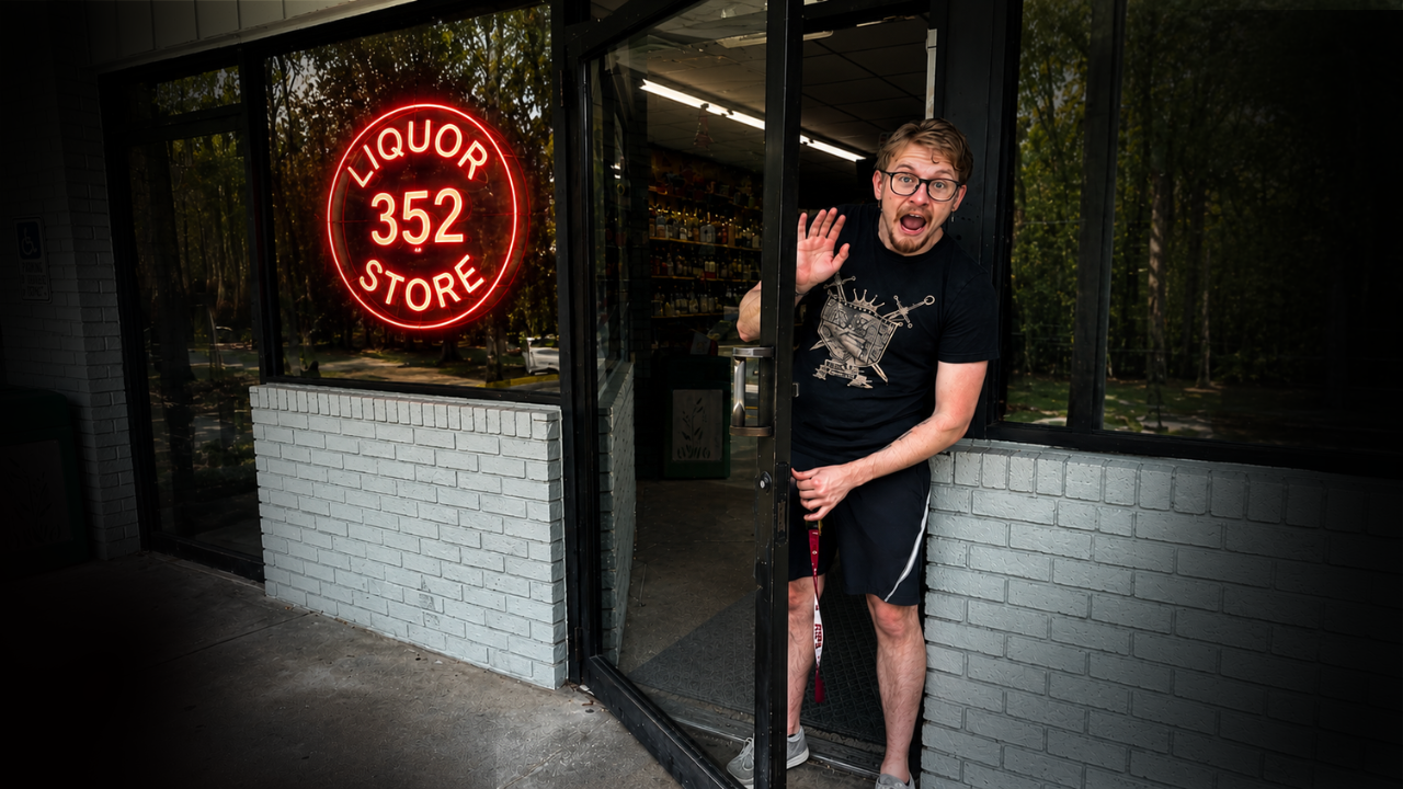 Liquor Store 352
